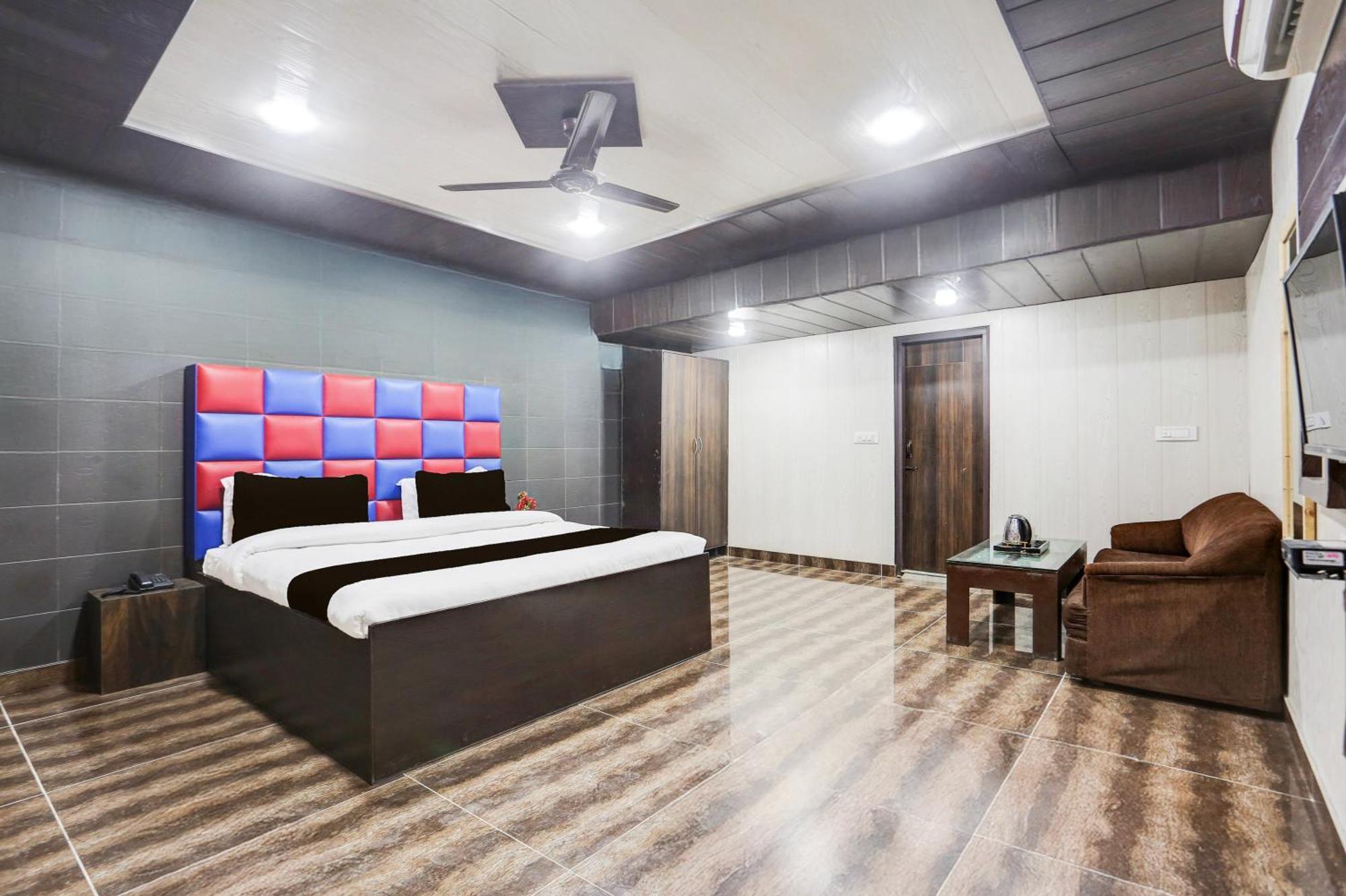 Super Townhouse Haibowal Chowk Ludhiana Zewnętrze zdjęcie