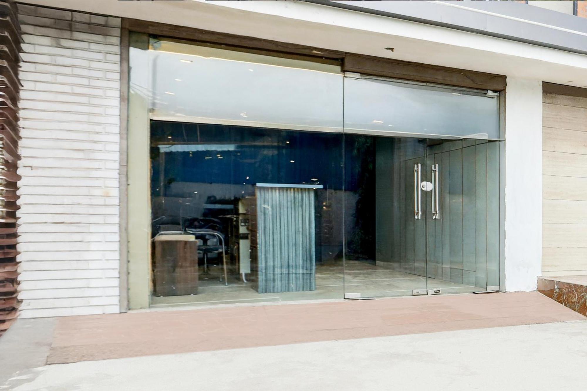 Super Townhouse Haibowal Chowk Ludhiana Zewnętrze zdjęcie